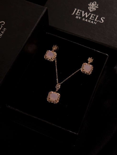 Blush Pink Square Zircon 2-Piece Set – Rose Gold Plated (Necklace & Earrings)